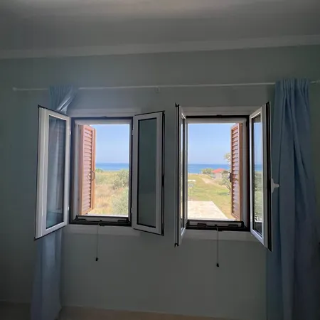 Mani Kamares House * Gythio