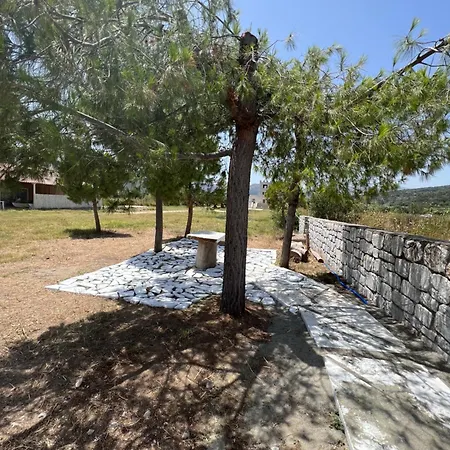 Mani Kamares House * Gythio