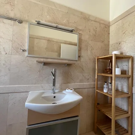 Villa Mani Kamares House *