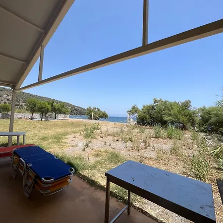 Mani Kamares House * Githio