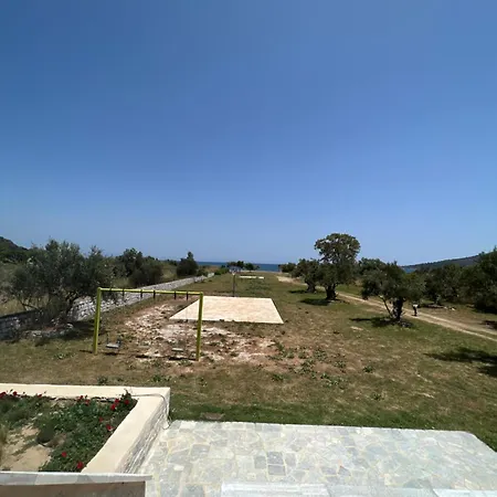 Mani Kamares Estate Gythio