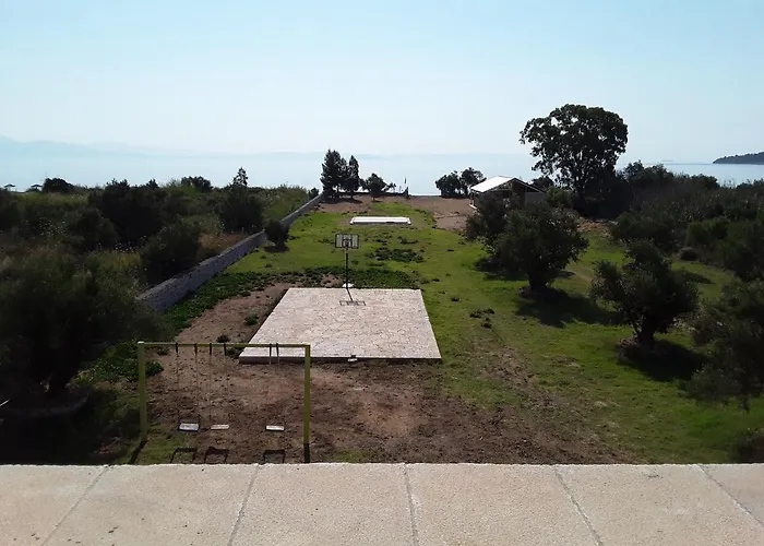 Mani Kamares House Vila *