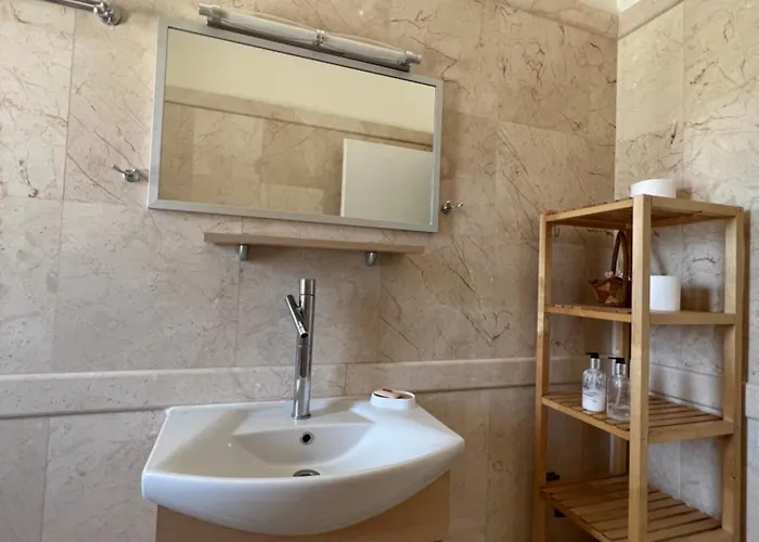 Villa Mani Kamares House *