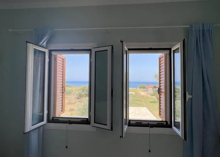 Mani Kamares House * Gythio