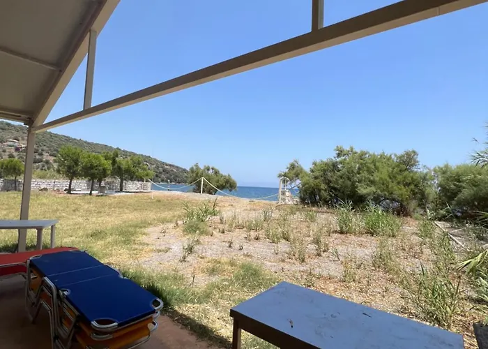 Mani Kamares House * Gythio